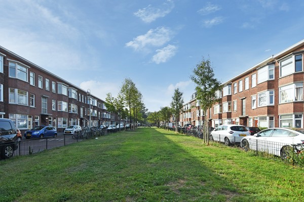 Medium property photo - Elise van Calcarstraat 9, 2522 MA Den Haag